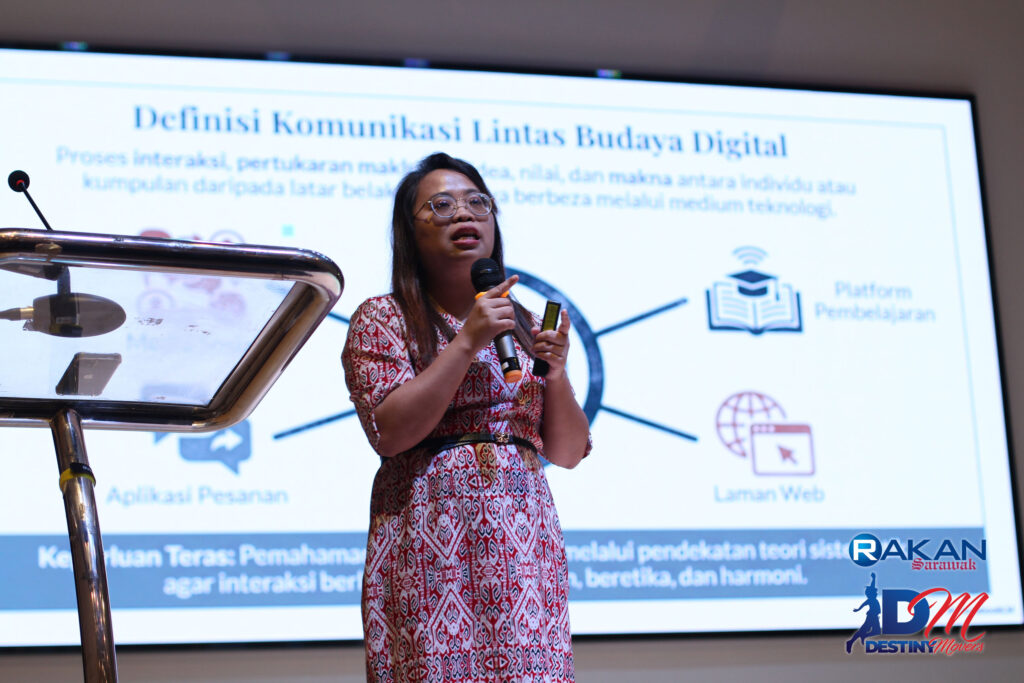 Syarahan Komunikasi Lintas Budaya